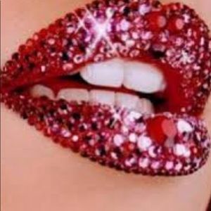 Meet your Posher, DiAnne.